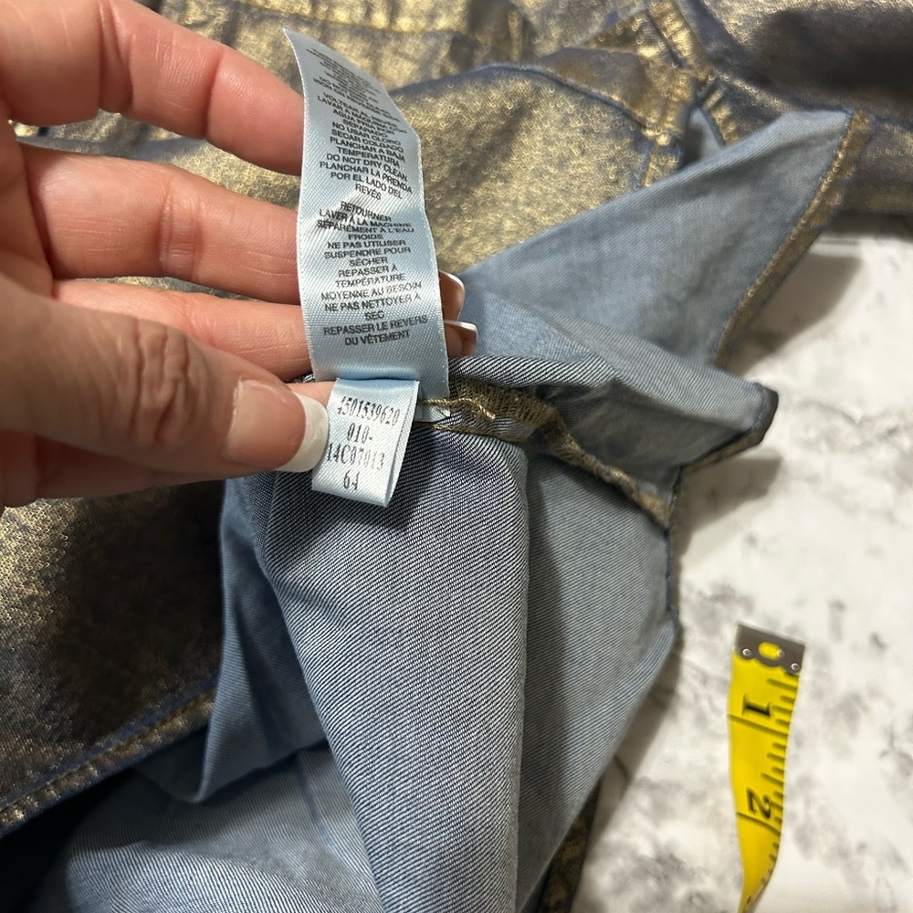 Chico's Denim Chambray Gold Shimmer Button Down Shirt Chicos Sz 0 Small 9 - Picture 4 of 9